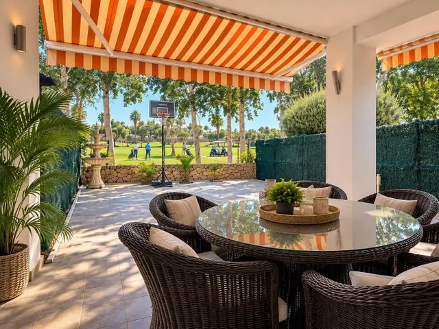 BUNGALOW CON BUHARDILLA EN PLAYA DE SAN JUAN — 17