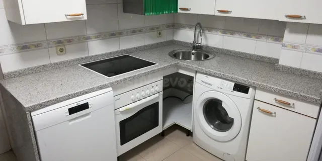Piso 4 habitaciones 110m² en alquiler - Centro - foto 2