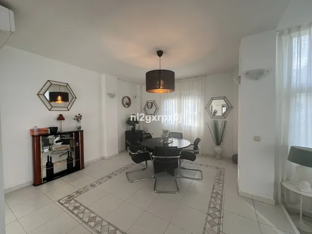 Chalet 3 habitaciones 276m² en venta - Marbella — 7