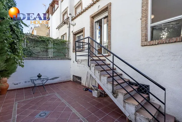 VIVIENDA con encanto en PALACIO DE DEPORTES — 3