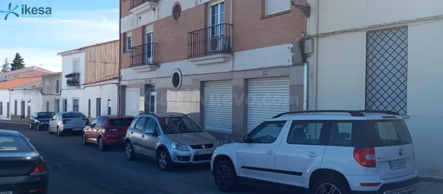Venta de Local Comercial en Monesterio - Badajoz - foto 2