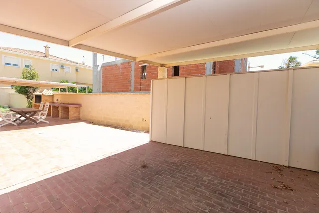 Villa 5 habitaciones 293m² en venta - La Zenia — 50