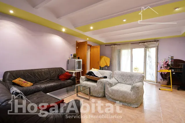 PRECIOSA CASA CON TERRAZA Y GARAJE EN ENTORNO NATURAL — 25
