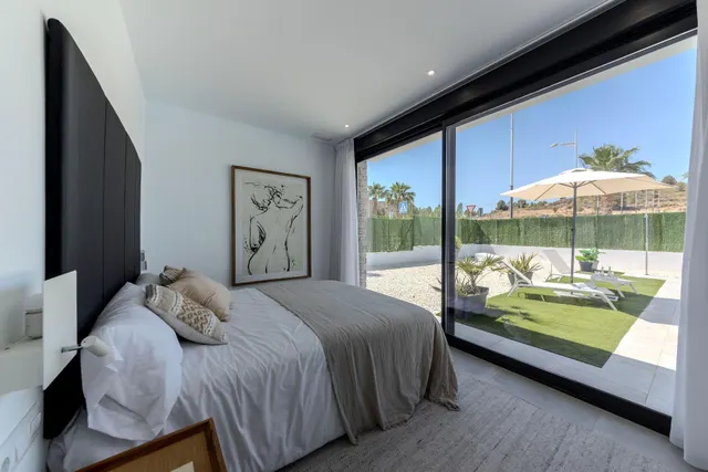Villa independiente con 3 dormitorios y piscina privada a  la venta en Calasparra(Murcia) — 14
