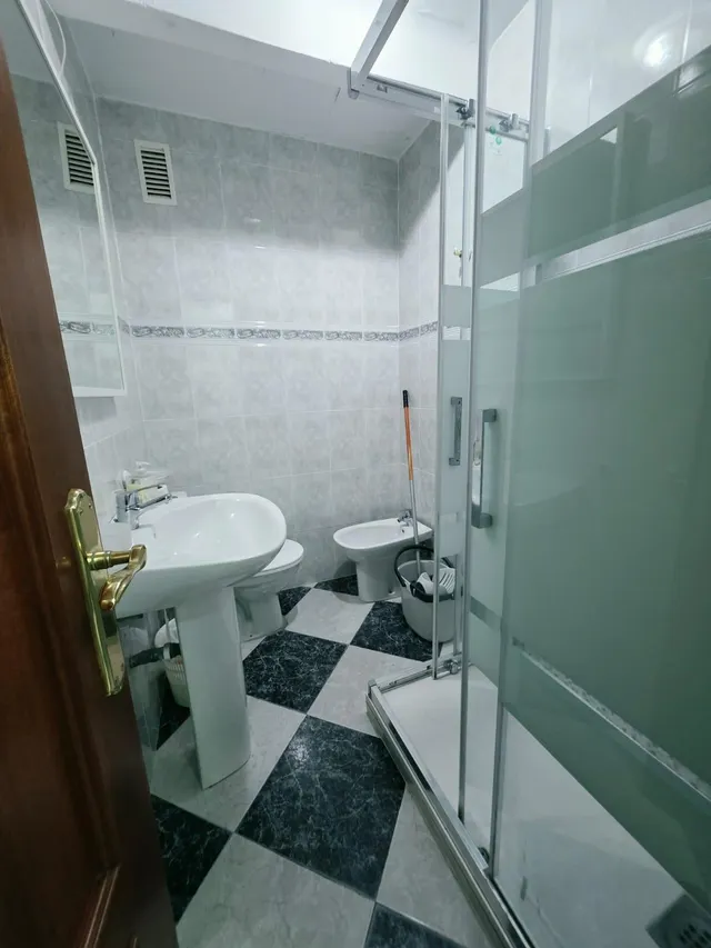 PISO DE TRES habitaciones EN ZONA DE LA LAGUNA CERCA DE LA PLAYA VICTORIA — 6