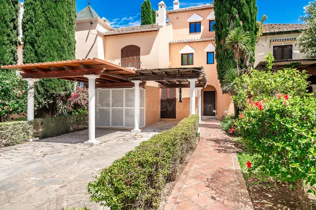 Adosado 4 habitaciones 255m² en venta - Costa Del Sol - foto 3