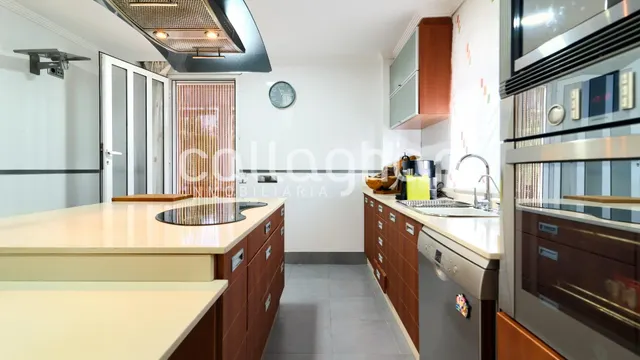 Impresionante chalet en Colinas de Venta Cabrera — 25