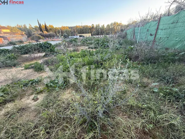 Parcela Urbanizable de 750 m2 en Dos Hermanas | Gran Oportunidad de Inversión | 73.900 € — 8