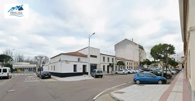 Venta de Casa en Don Benito (Badajoz) — 2