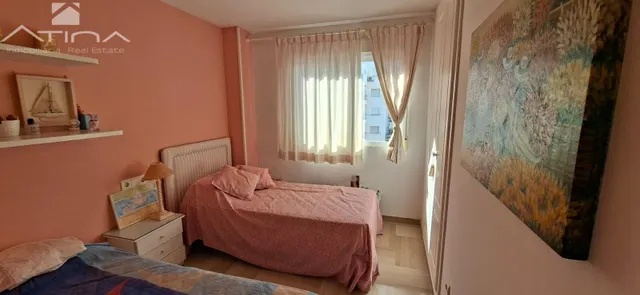 Ático de lujo en Playa de Gandia: vistas al mar, terraza panorámica y acceso directo a la playa en Residencial Aiguablava. — 23