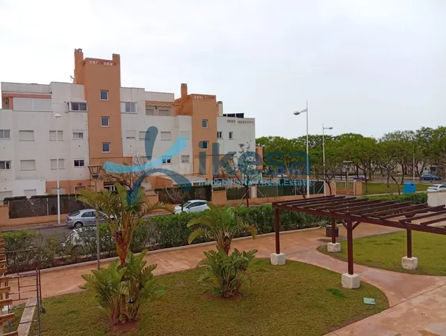 Se vende Apartamento en la localidad de Almería - foto 2