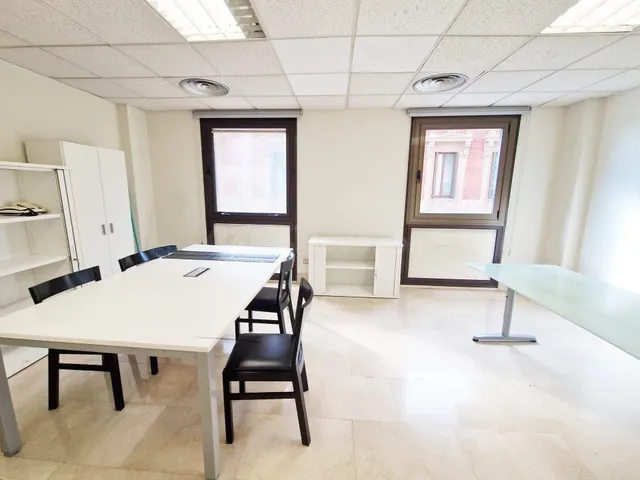 Oficina 77m² en venta - 1º Ensanche - foto 5