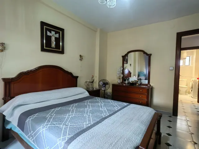 AMPLITUD, TERRAZA Y UBICACIÓN A POCOS MINUTOS DE LA PLAYA — 26