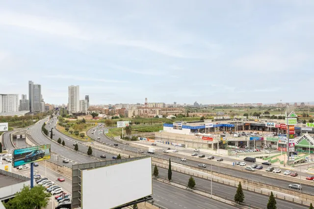 Loft dúplex de 90 m2 con terraza y zonas comunes — 24