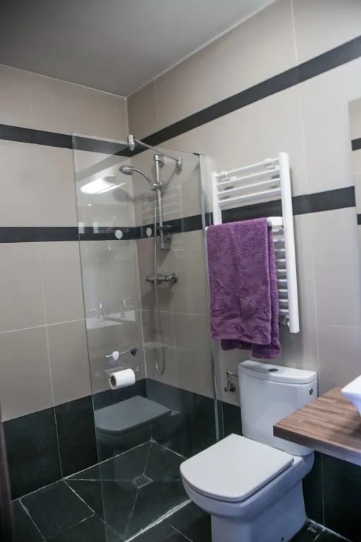 Oficina tipo loft con garaje y piscina en santa leonor — 11