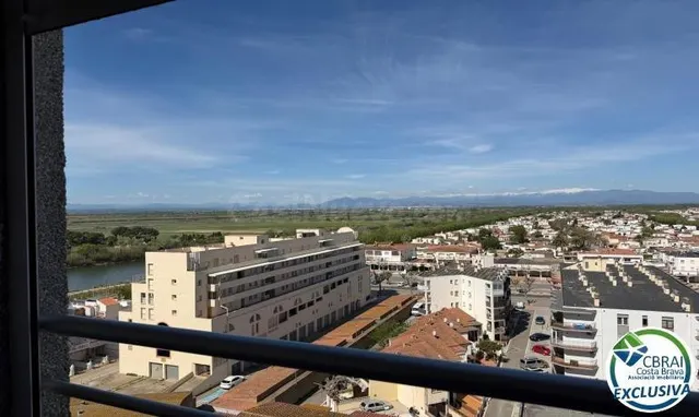 Acogedor estudio en Empuriabrava, zona Muga - foto 2
