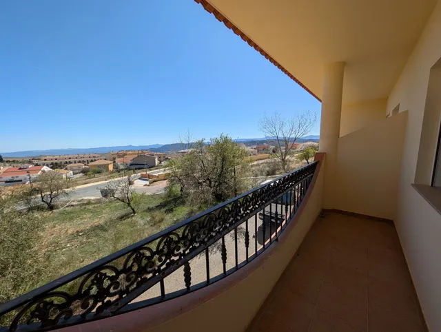 Se venden 4 últimos dúplex en Oria — 14