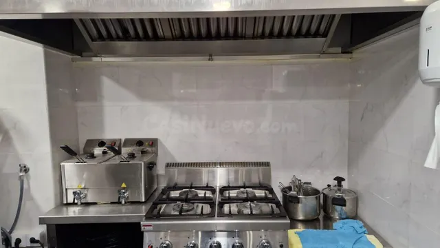 Local comercial - RESTAURANTE en venta en el centro de Roses - foto 4