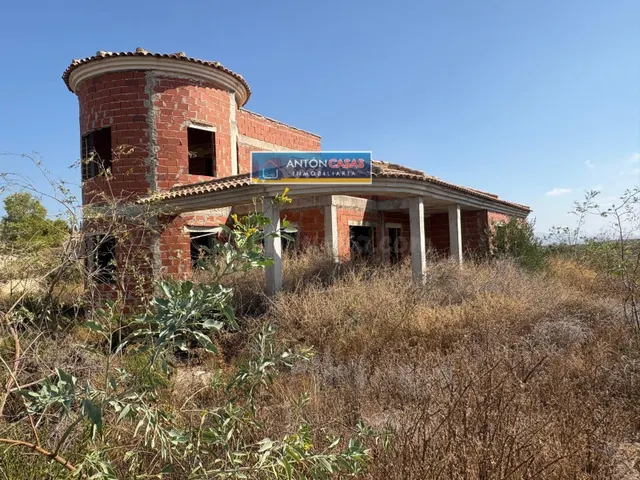 FINCA RÚSTICA PARA REFORMAR EN ORITO