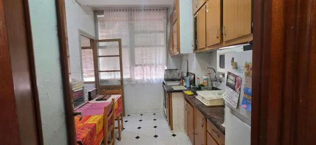 Piso en venta en Benalúa – Una vivienda con muchas posibilid - foto 4
