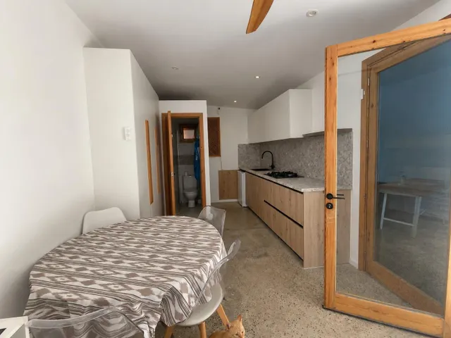 Finca rústica con casita acondicionada y terreno a 500 metros de Manacor — 8