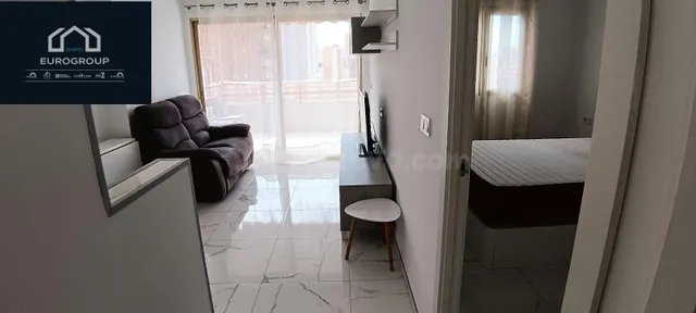 FANTASTICO APARTAMENTO DE 2 DORMITORIOS CON PARKING Y PISCIN - foto 5