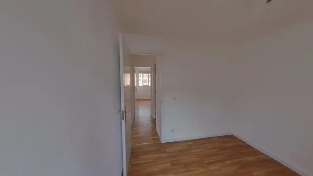 Venta de Vivienda en Marbella, Málaga. Activo Inmobiliario Sin Posesión / Alquilado / No se Puede Visitar ni Financiar. — 19