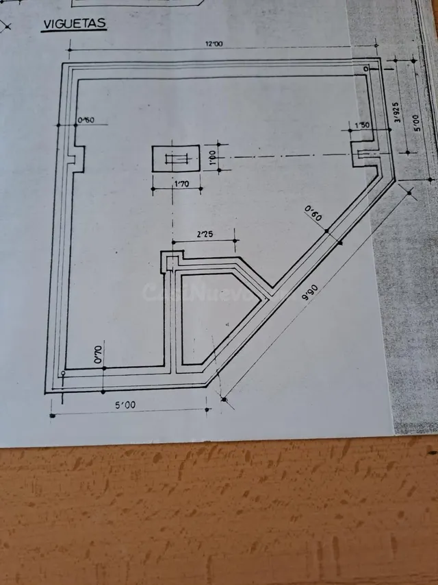 LOCAL TIPU GARATGE I/O MAGATZEM