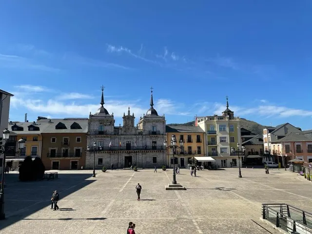 ALQUILER RESTAURANTE PLAZA AYUNTAMIENTO — 2
