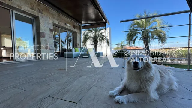 CHALET INDEPENDIENTE EN ALTORREAL — 24