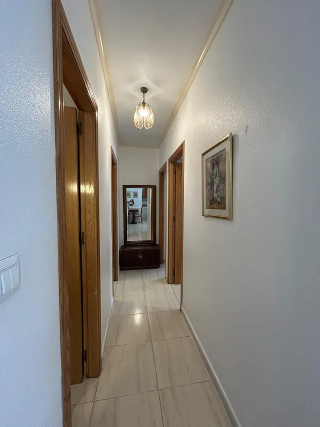 Apartamento cerca del mar, Alicante, Torrevieja. 2 habitaciones, 73 m2, 200 metros del mar — 16