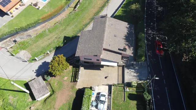 Precioso chalet en un entorno rural con gran parcela a solo 10 minutos de Oviedo — 48