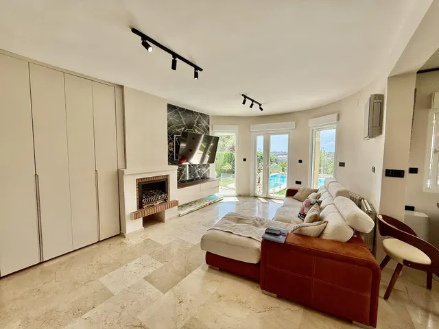 Villa 4 habitaciones 137m² en venta - Las Ramblas — 23