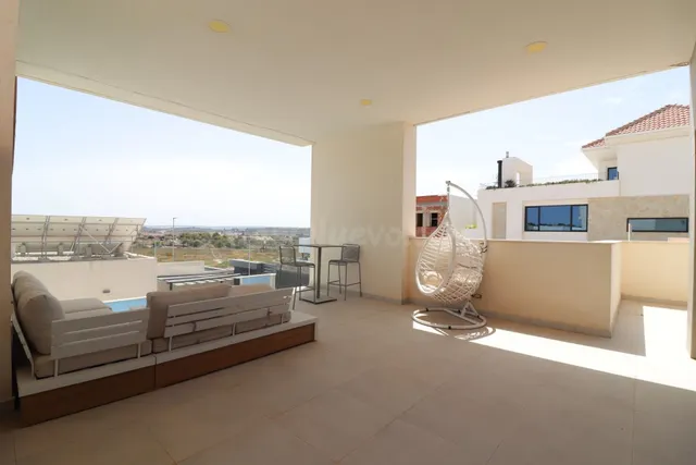 Chalet 4 habitaciones 319m² en venta - Residencial benimar — 28