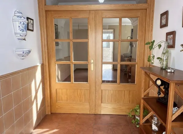 Despierta con el castillo de Xàtiva de frente: casa con terraza y azotea, lista para entrar a vivir — 14