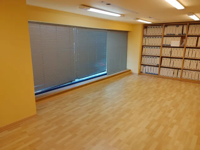 Local comercial 389m² en venta - Santa Margarita-Los Puentes — 39