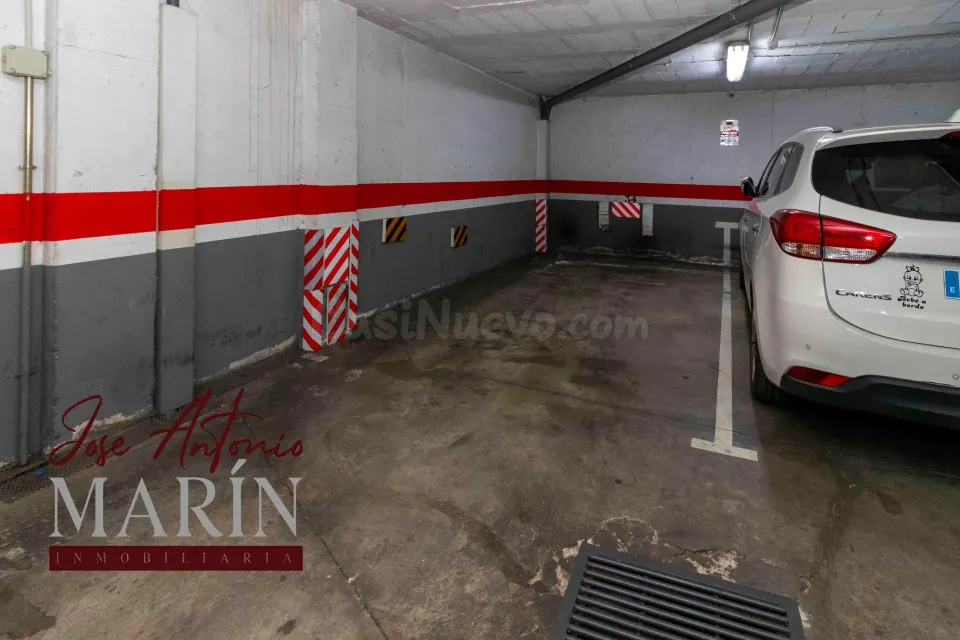 Plaza de garaje en venta en ronda sur!!!