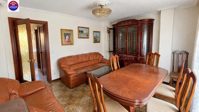 Casa 5 habitaciones 245m² en venta - Parte baja — 4
