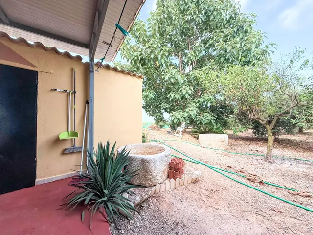 FANTASTICA MASIA CON PISCINA Y AMPLIA PARCELA EN VENTA — 29
