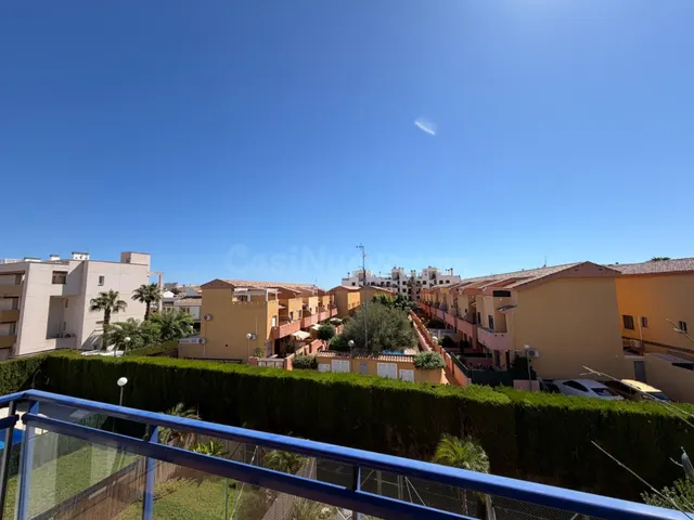 Apartamento totalmente reformado a 1 minuto de la playa en C