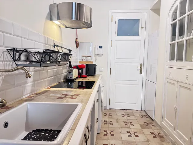 PRECIOSO LOFT SITUADO EN ANTIGUA BODEGA EN EL CENTRO DE JEREZ — 35