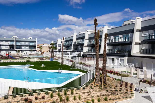 NUEVOS APARTAMENTOS EN VENTA EN GRAN ALACANT, A 20 MINUTOS D - foto 4