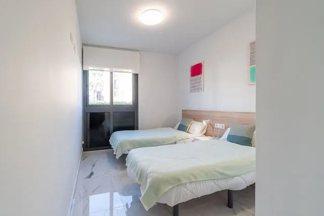 Apartamento 2 habitaciones 81m² en venta - PAU 8 - foto 5