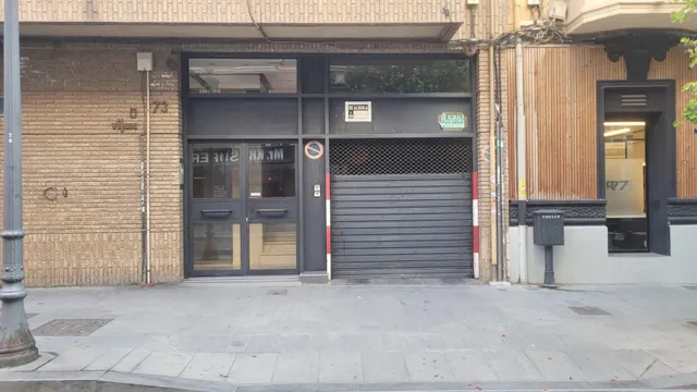 Plaza de garaje y trastero — 5