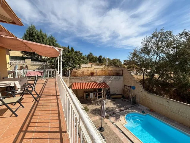 Chalet Independiente en VENTA en Loranca de Tajuña — 14