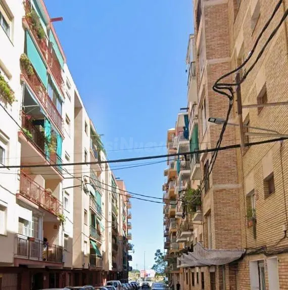 PISO EN MATARO