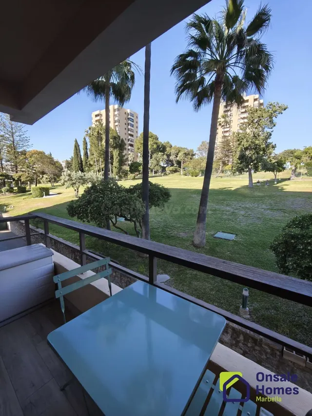 Apartamento 1 habitación 44m² en alquiler - Nueva Andalucía