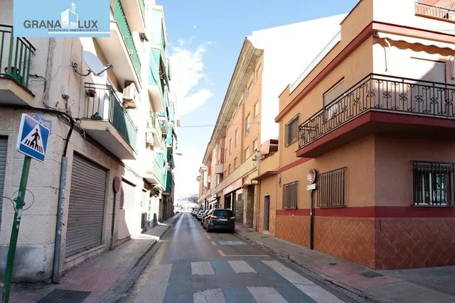 Magnifica vivienda con garaje en vergeles, junto a palacio de deportes — 25