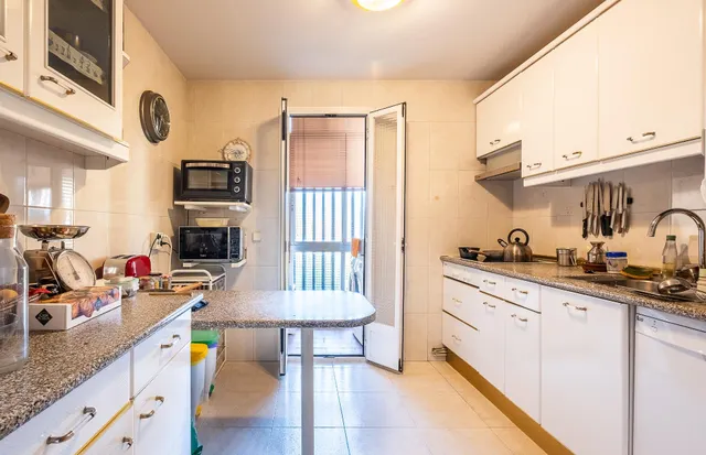 Oportunidad! Piso en Urb. Las Suertes — 19