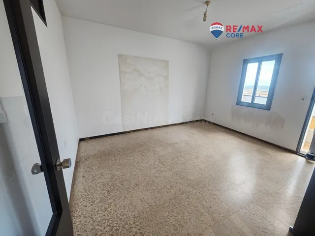 Oportunidad de Inversión en Alcuéscar: Dúplex para Reformar - foto 5